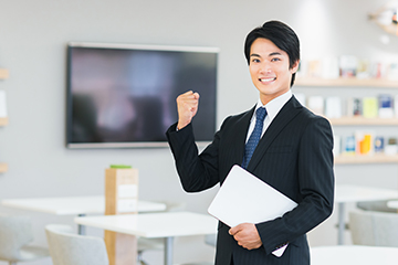 【人材紹介】自動車ディーラーでの営業職