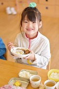 小規模保育園　遅番勤務　扶養範囲内