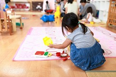 即日スタート　駅近認可保育園　早番若しくは遅番寄りの勤務のできる方歓迎