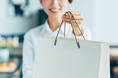 短期　神戸店　催事会場でのお菓子販売